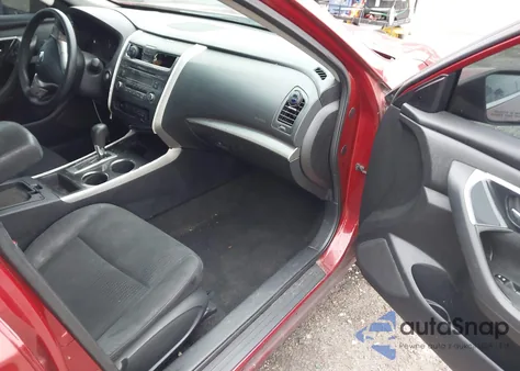 2014 Nissan Altima 2.5/2.5 S/2.5 Sl/2.5 Sv из США, поврежденный, VIN 1N4AL3AP0EC415212